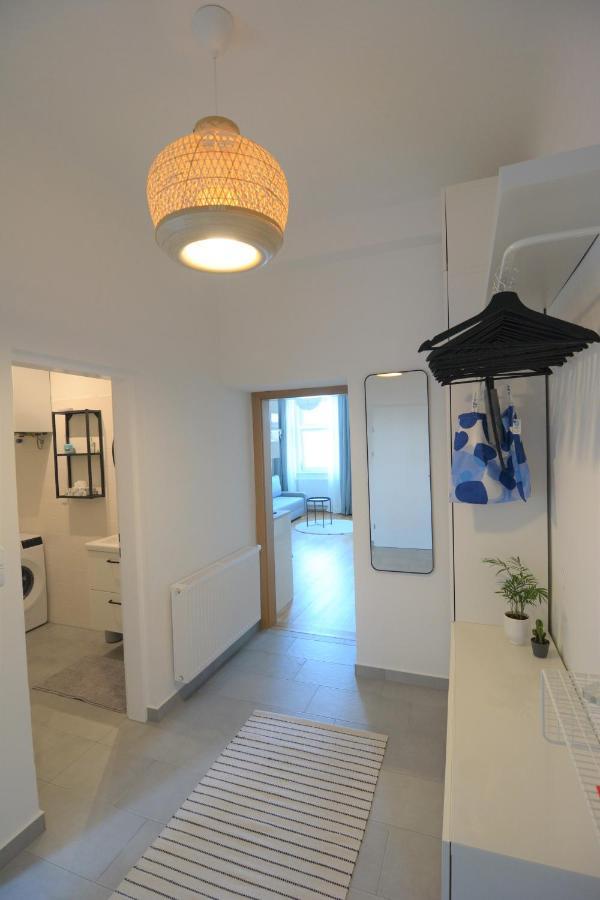 New Luxus Studio - 10Min Centre - Markus Apartment Виена Екстериор снимка