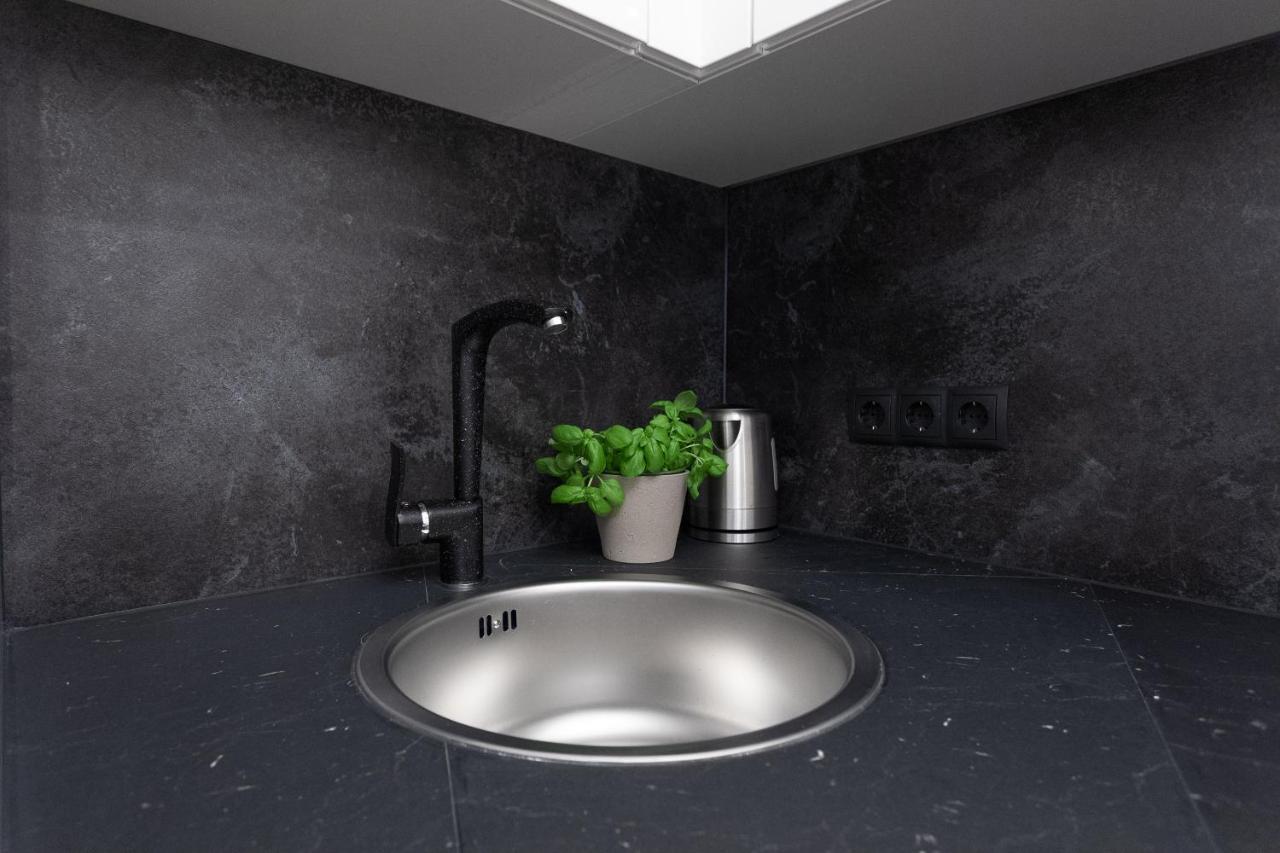 New Luxus Studio - 10Min Centre - Markus Apartment Виена Екстериор снимка