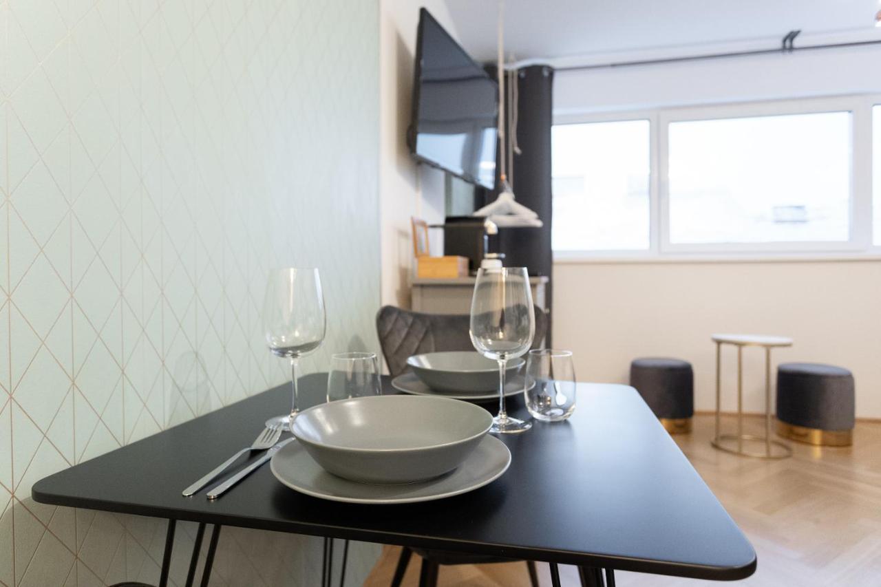 New Luxus Studio - 10Min Centre - Markus Apartment Виена Екстериор снимка